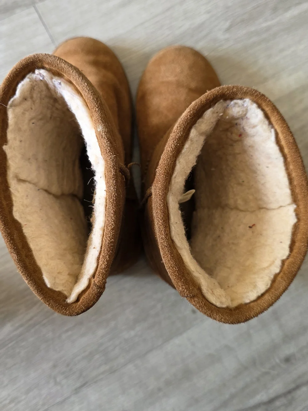 Bearpaw Kids Brown Suede Shearling Boots